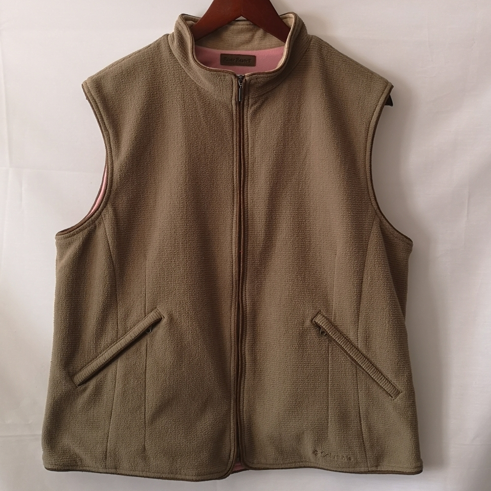 Columbia Women's Vest Size Large, Moss Green/Pink